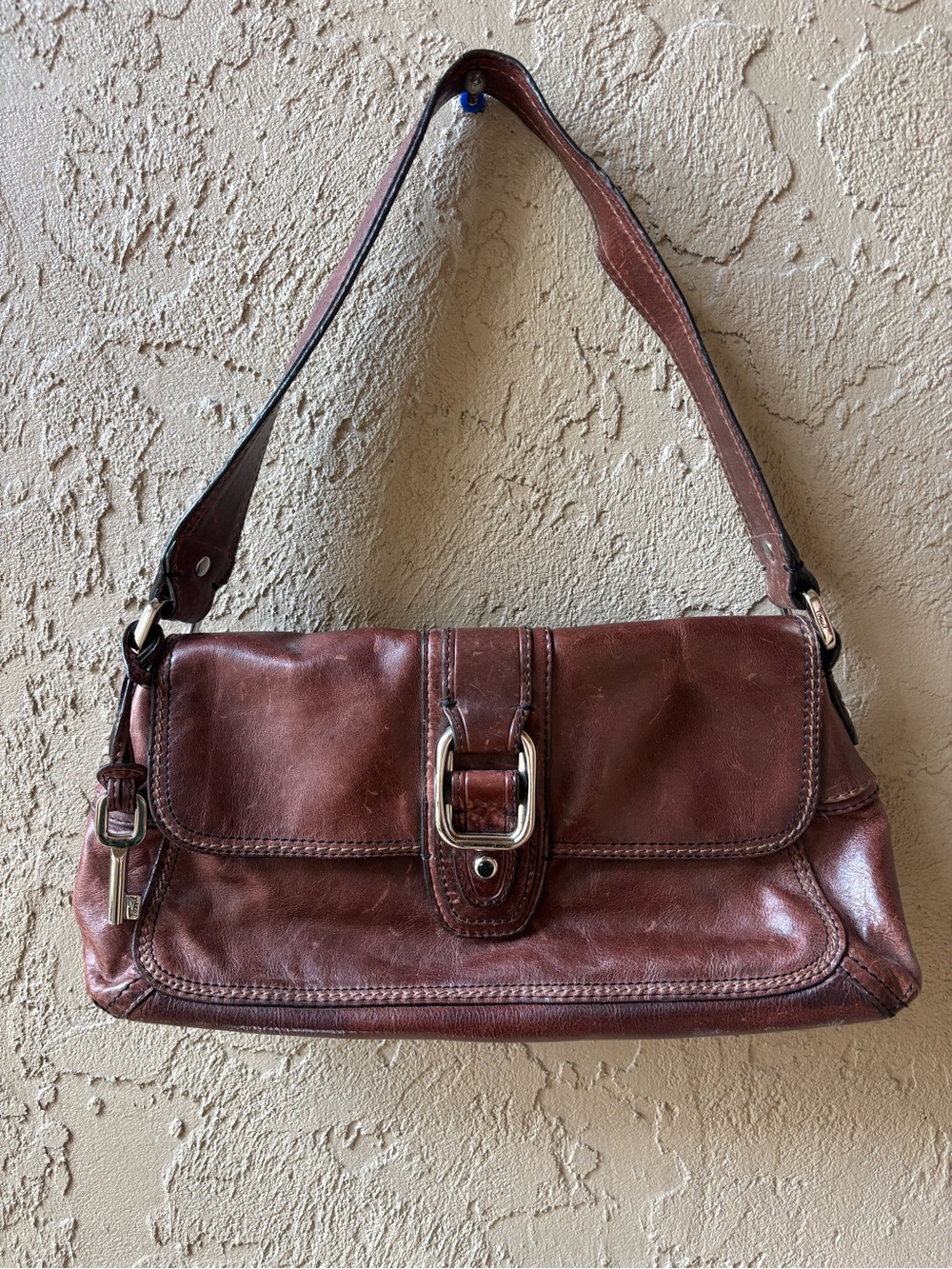 Vintage brown leather Fossil purse